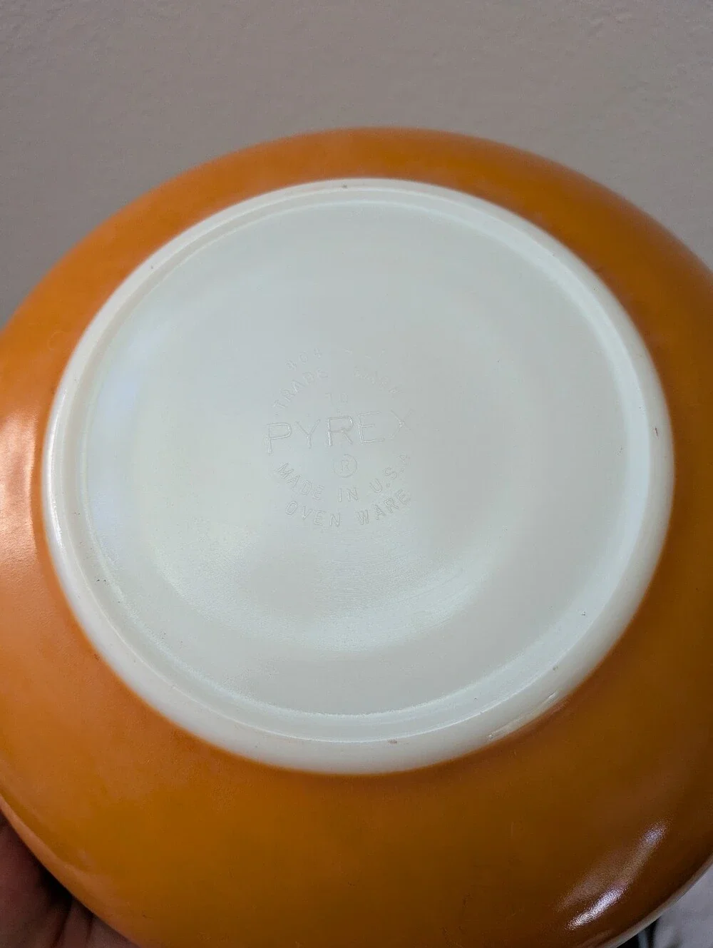 Vintage Pyrex Large 4 Qt MixingBowl 404 Flameglo Red Orange Ombre